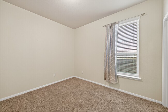 Building Photo - 13815 Wixford Trail