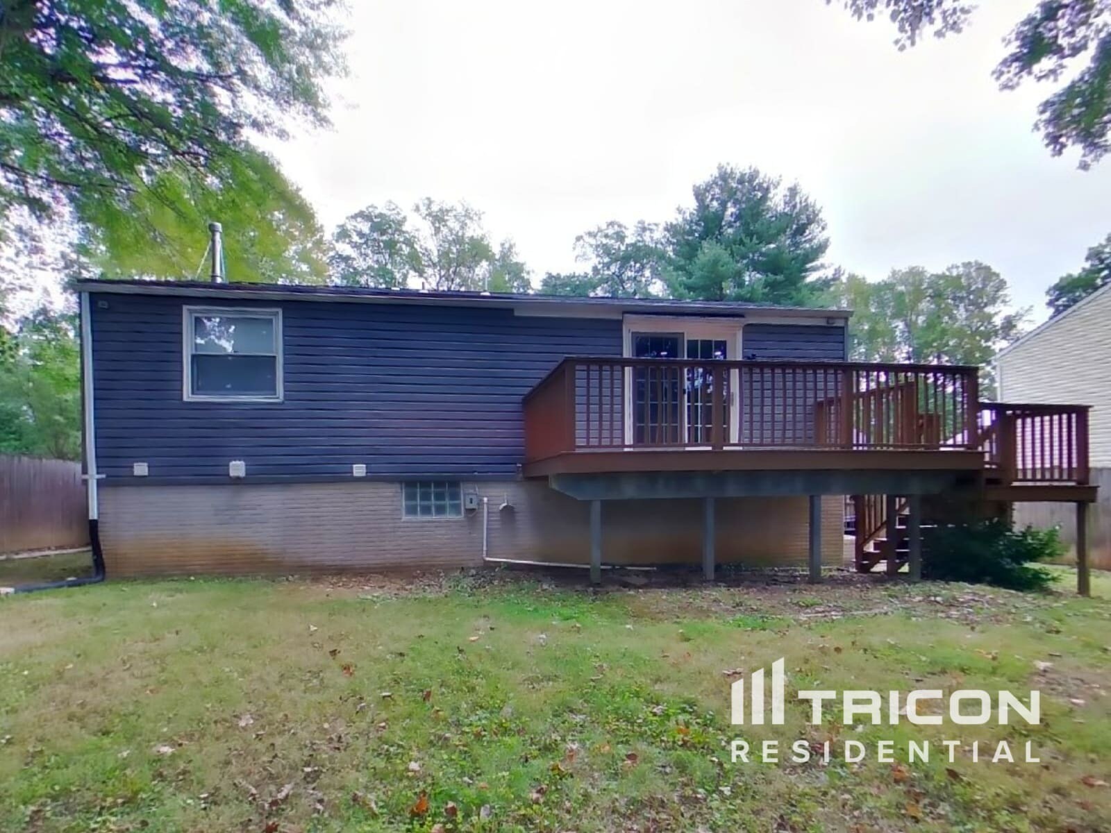 Building Photo - 9851 Branchleigh Rd