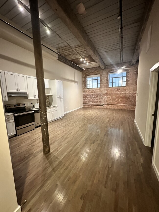 Building Photo - Bellevue Mill Apartments