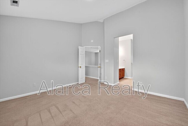 Building Photo - 9205 Mitchell Glen Dr