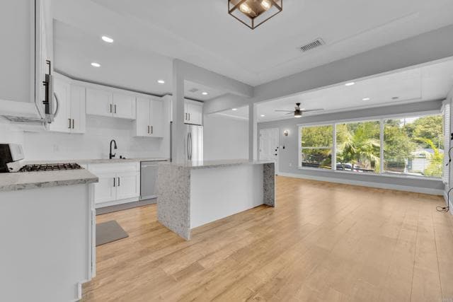 Building Photo - 4324 Cartagena Dr