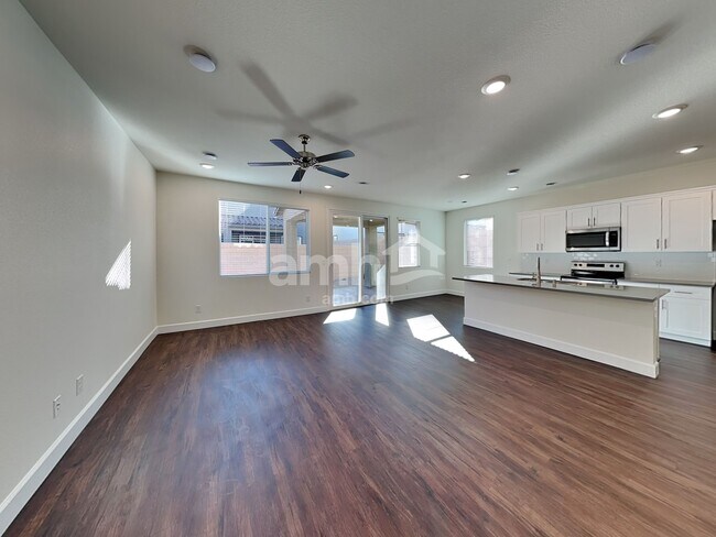 Building Photo - 8845 Carmine Cob Ave