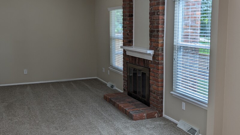 Building Photo - 8715 Garrison Ct