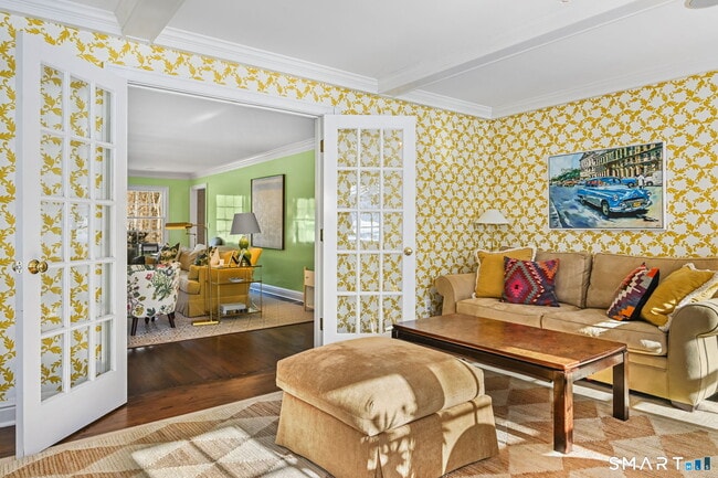 Building Photo - 61 Bittersweet Ln