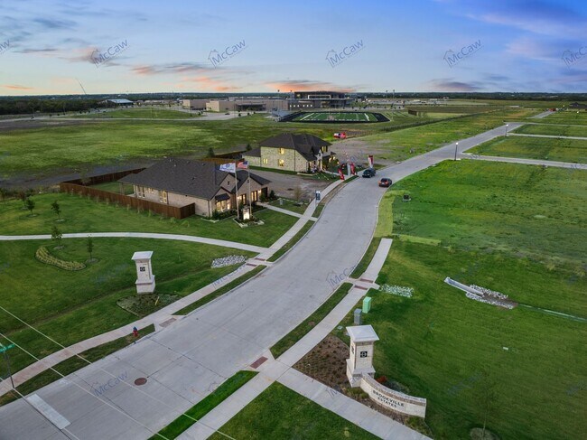 Building Photo - 103 Heritage Hill Dr