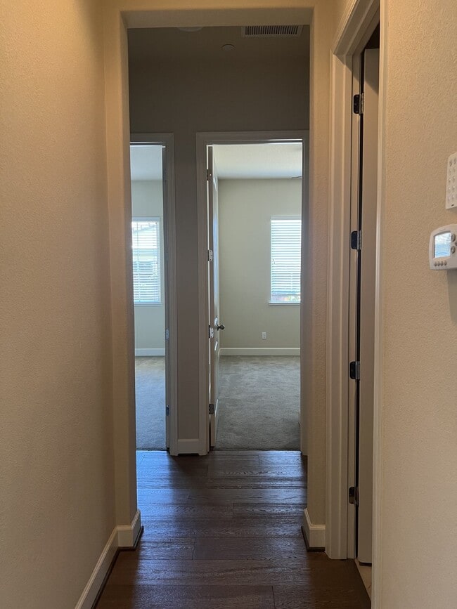 Building Photo - Stunning 4-Bed Lake View Home with Hardwood Floors