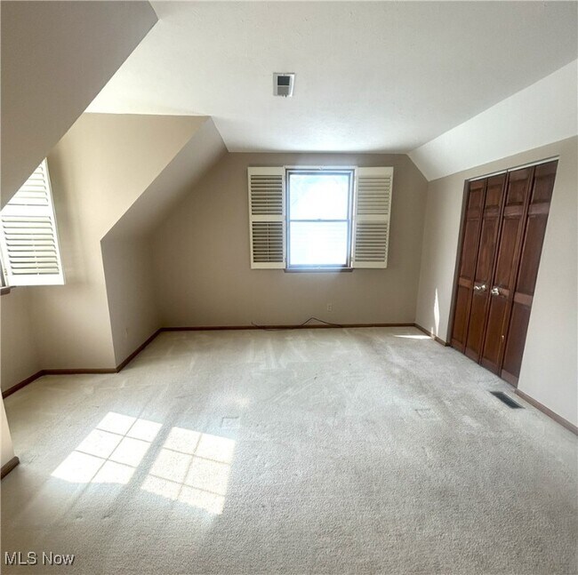 Building Photo - 1478 E 114th St