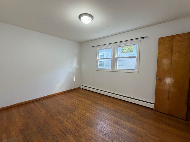 Building Photo - 57 Magnolia Ave