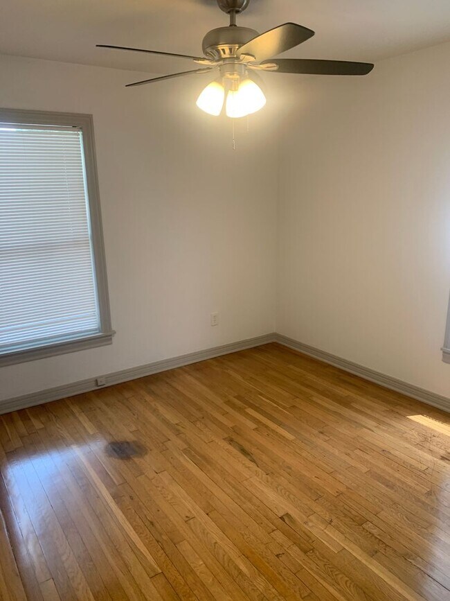 Building Photo - Pre Leasing for fall 2026! 2/1 in Tech Terrace