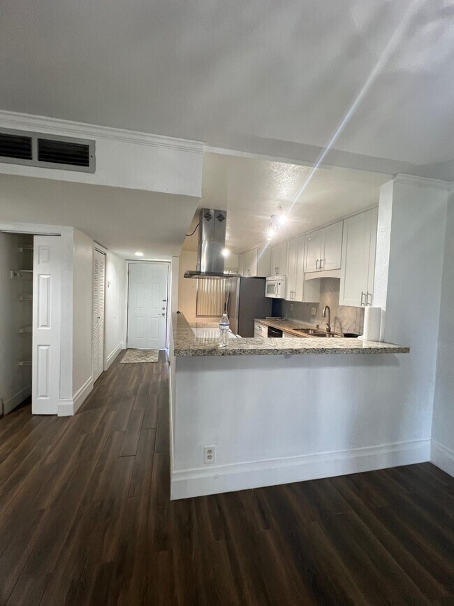 Building Photo - 3341 NW 47th Terrace