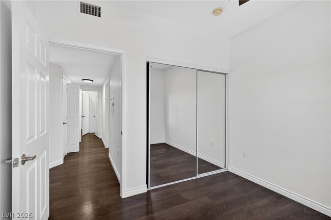 Building Photo - 9303 Gilcrease Ave