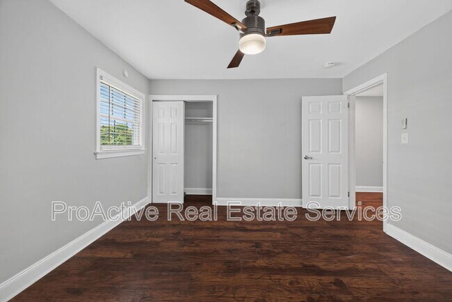 Building Photo - 1821 Gildner Rd