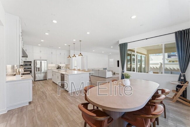 Building Photo - 28657 Windbreak Tr