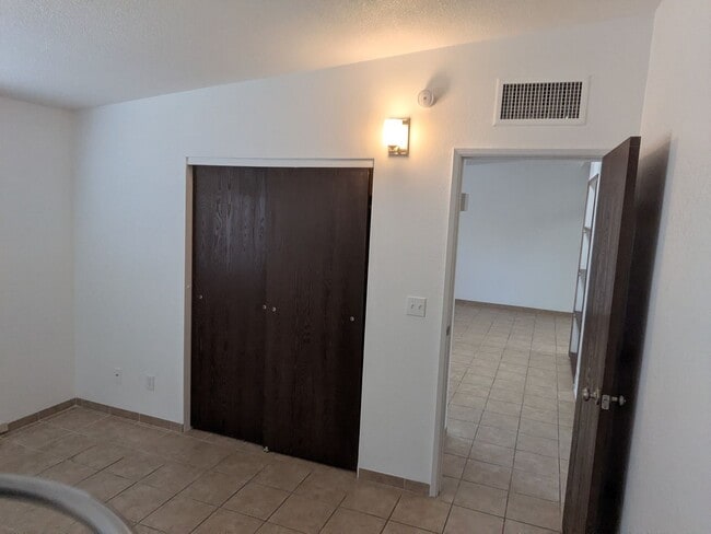 Building Photo - Triplex - 2 Bedroom and 1 Bath Unit