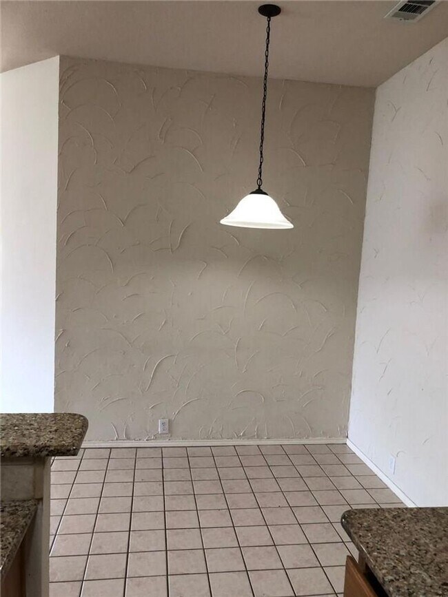 Building Photo - Beautiful 4 Bedroom, 2 Bath Home for Lease in Plano!