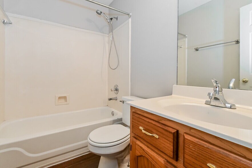 Building Photo - 7291 Bridle Ln