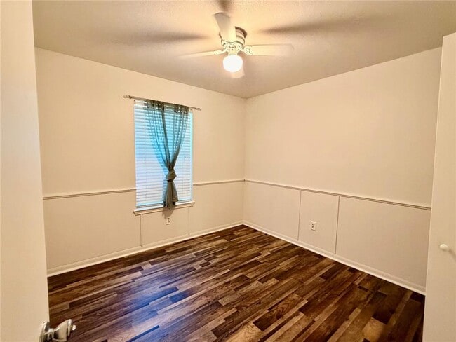 Building Photo - 2202 Corbin Way