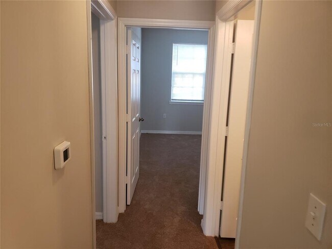 Building Photo - 10873 Windsor Walk Dr