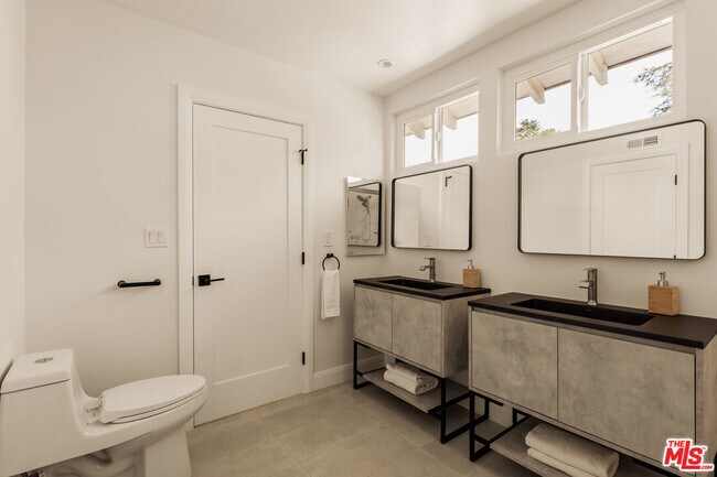 Building Photo - 23153 Gonzales Dr