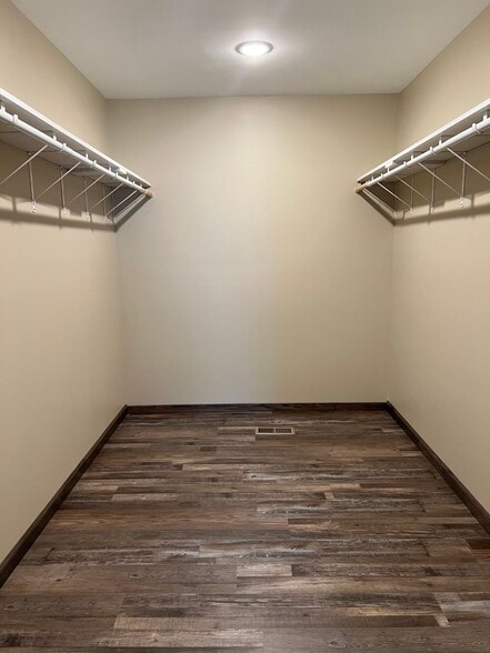 Master walk-in closet - 96 Hanshew Ln