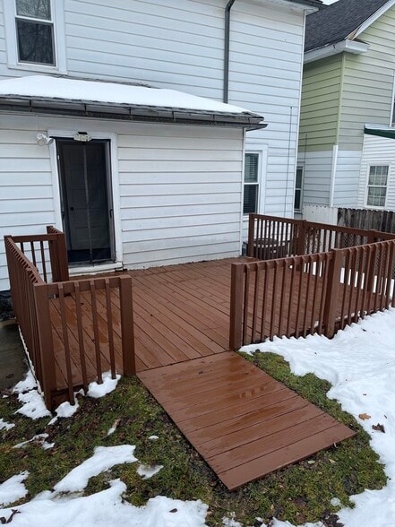 Building Photo - 351 Tennyson Ave