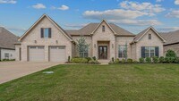 Building Photo - Rare Executive Rental in Desirable South J...