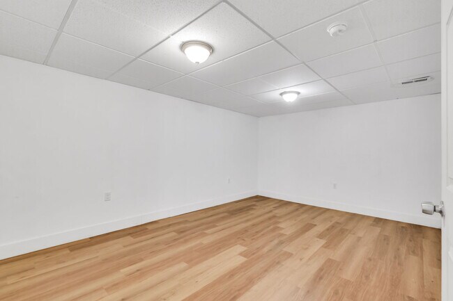 Building Photo - 10974 E 96th Pl