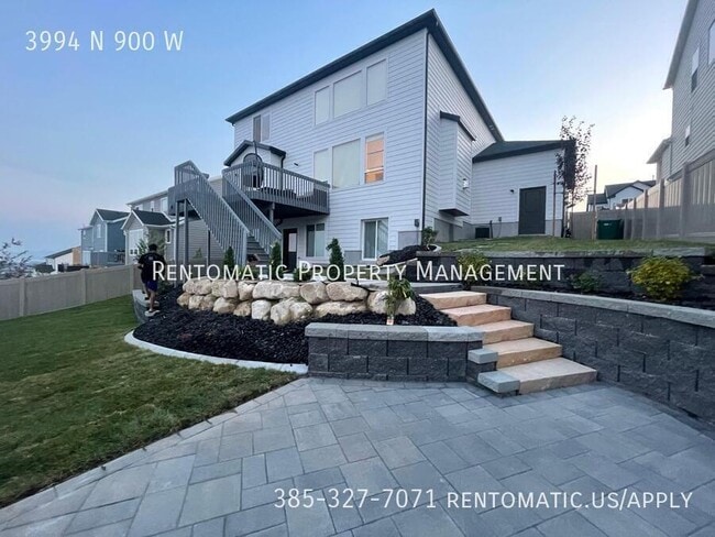Building Photo - 3994 N 900 W