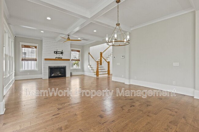 Building Photo - 1485 Menhaden Ln