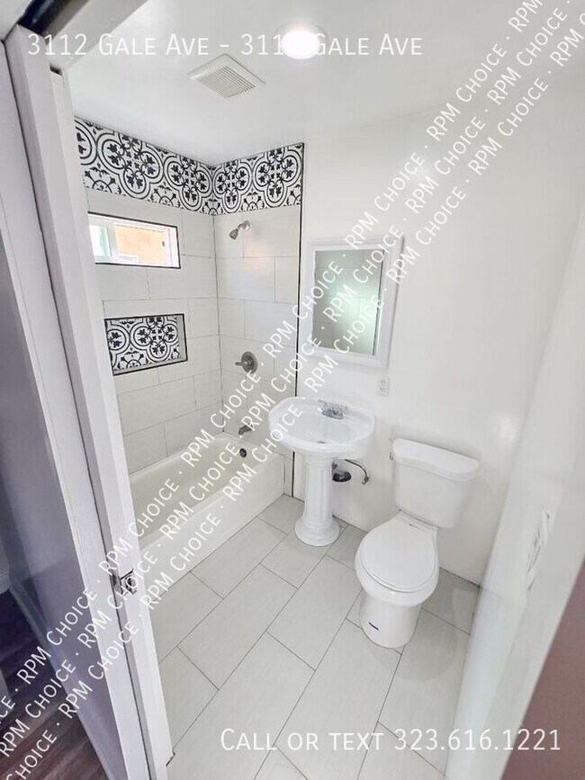 Building Photo - 3112 Gale Ave