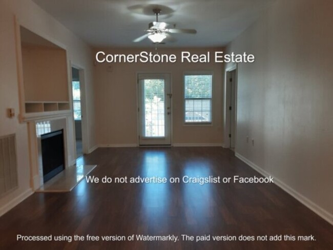Building Photo - 616 Marshtree Ln
