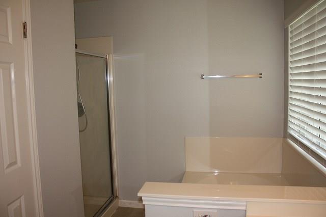 Building Photo - 8104 Hawick Dr