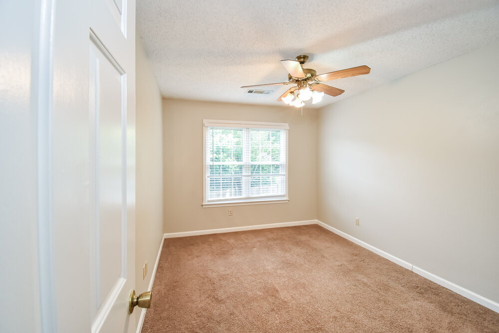 Building Photo - 7490 Overcreek Ln