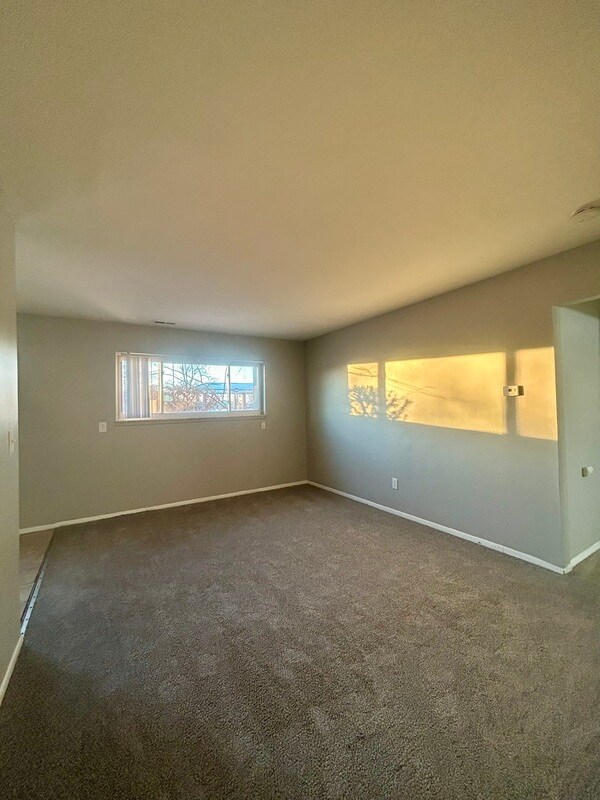 Building Photo - 4245 Quarry Rd