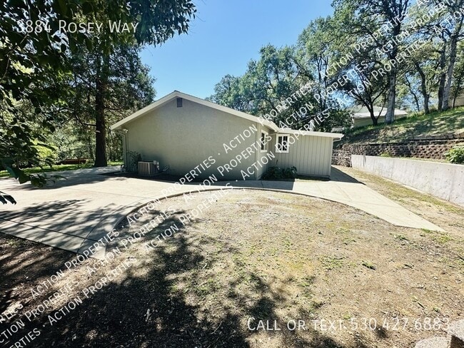 Building Photo - 3884 Rosey Way