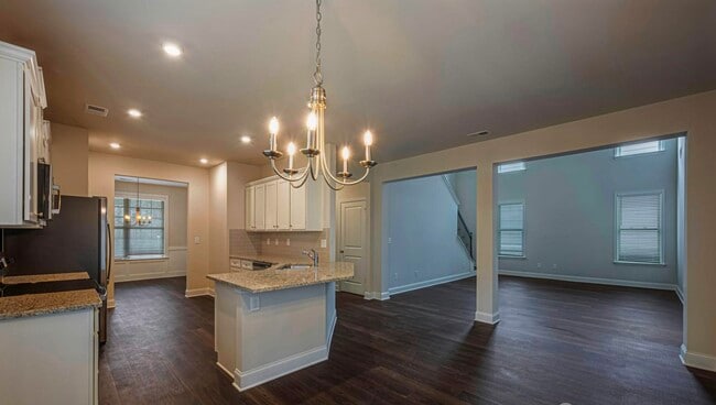 Building Photo - Beautiful Home Ready Now In Margrave Dr