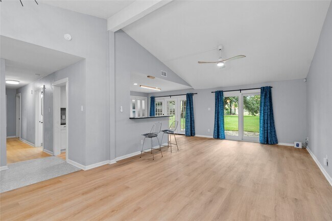 Building Photo - 12214 Braewick Dr