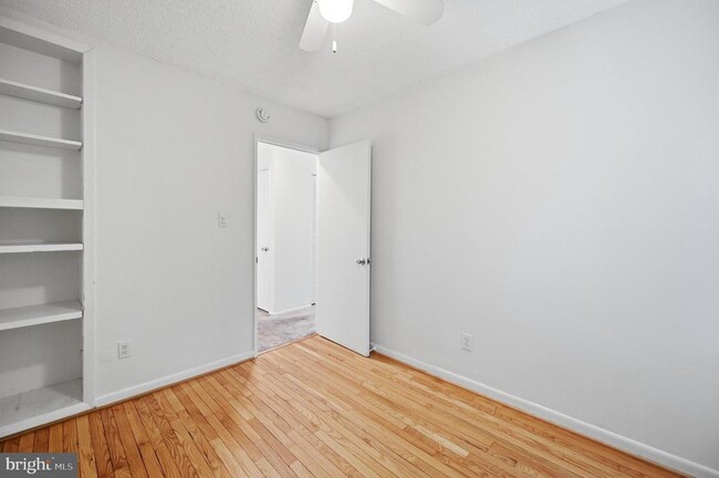 Building Photo - 2242 Cartwright Pl