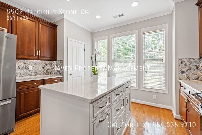Building Photo - 9902 Precious Stone Dr