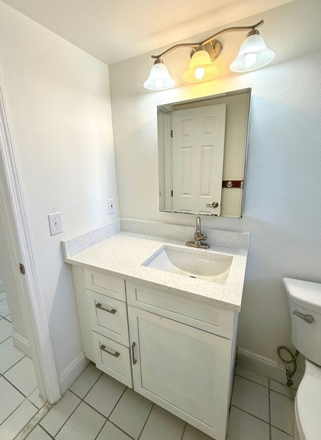 Building Photo - Beautifully Renovated 4-Bedroom Home with Large Backyard & 2-Car Garage