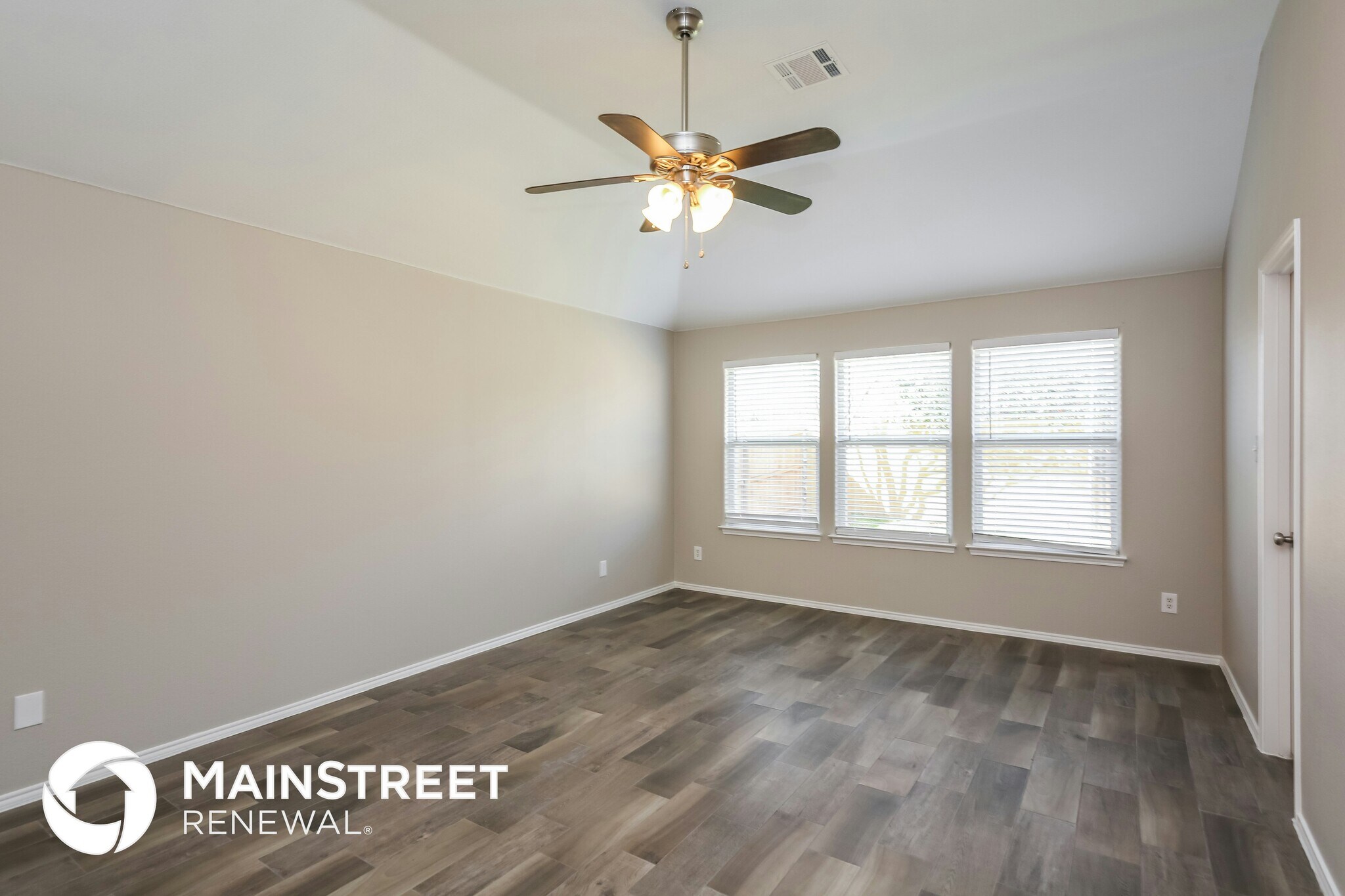 Building Photo - 1504 Wickham Dr