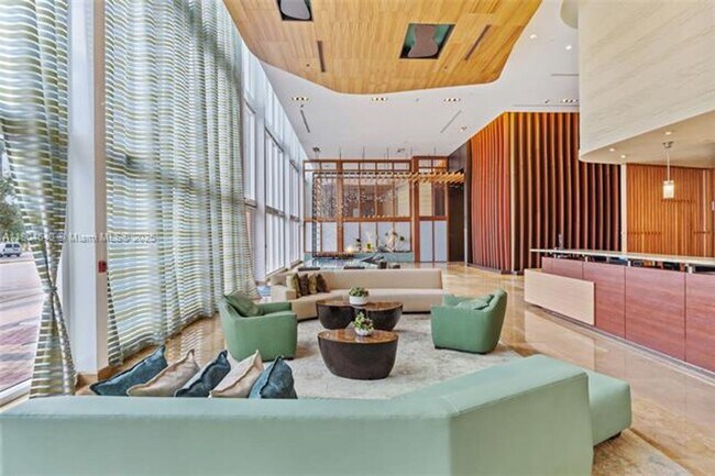 Building Photo - 50 Biscayne Blvd
