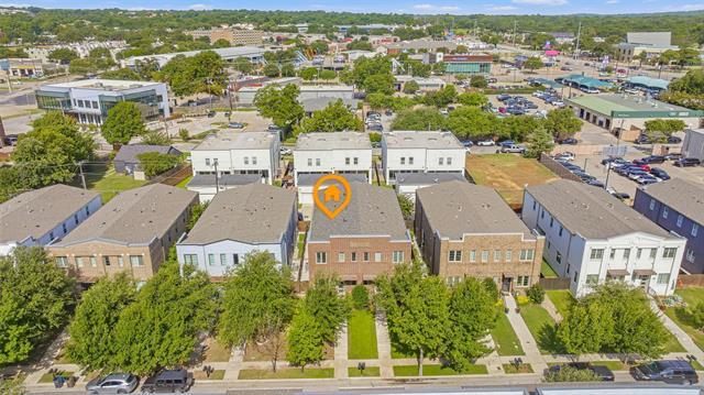 Building Photo - 210 Wimberly St