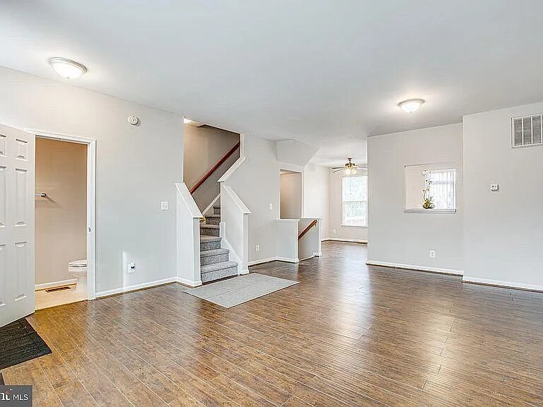 Building Photo - 4211 Normandy Ct