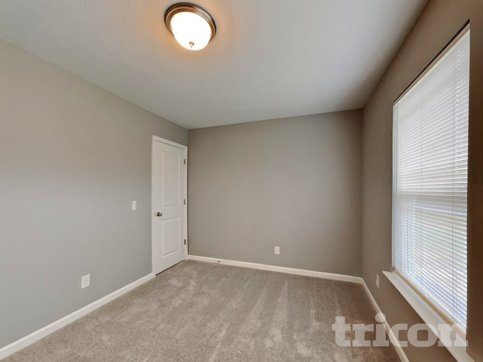 Building Photo - 303 Thomas Point Dr