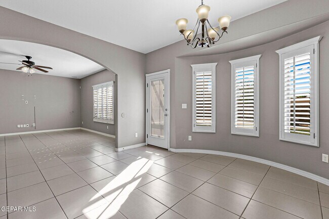 Building Photo - 3129 Spring Willow