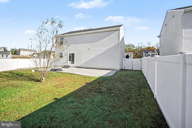 Building Photo - 105 Harper Ln