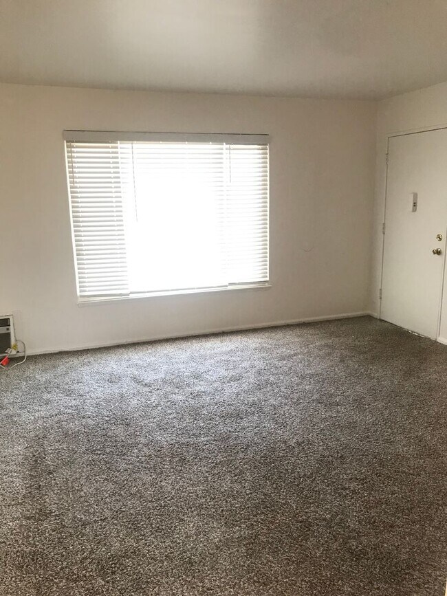 Building Photo - 1399001/51