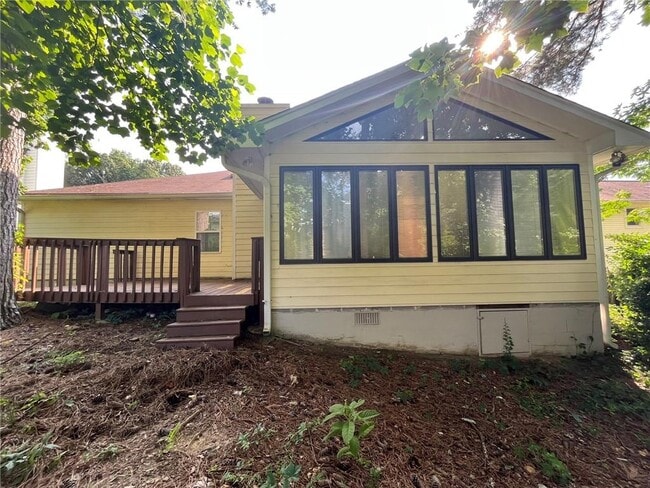 Building Photo - 2471 Honeycomb Way