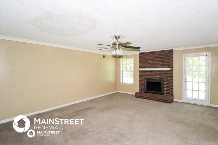 Building Photo - 2700 Rockcreek Pkwy